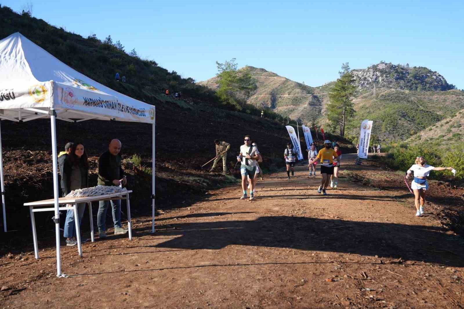 marmaris-orman-isletme-mudurlugunden-ultra-trail-maratonunda-tohum-atma-etkinligi-PmxiMqZj.jpg