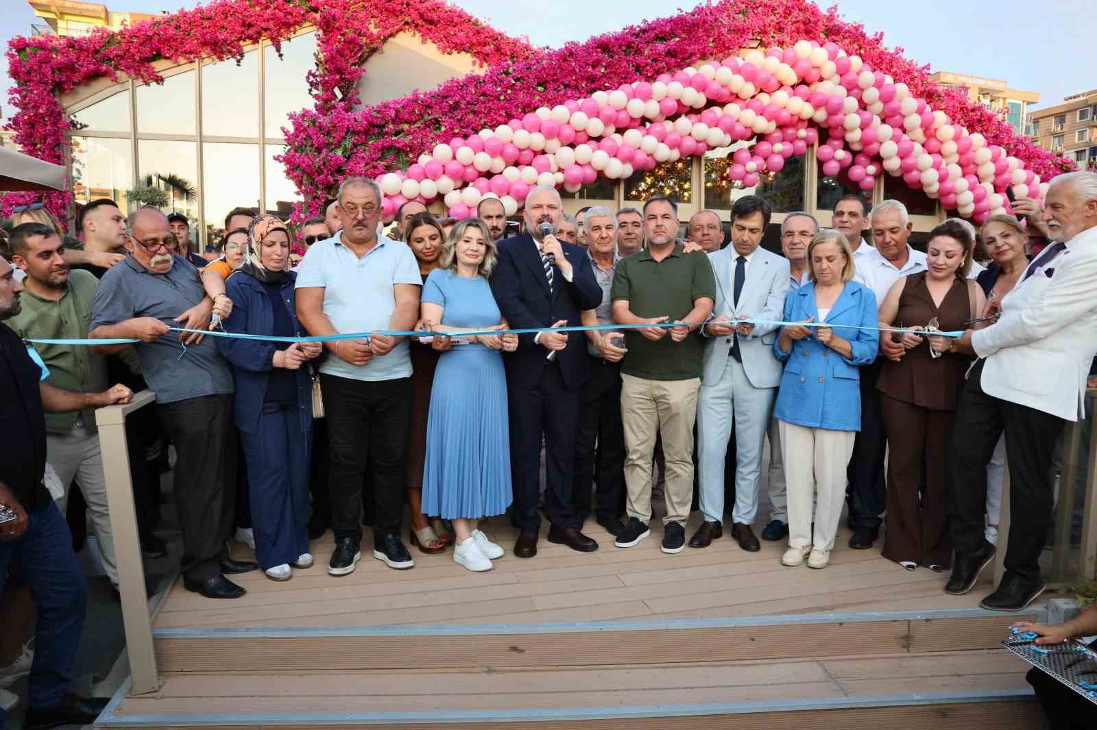menemen-belediyesinden-her-aya-bir-acilis-V3etwmlH.jpg