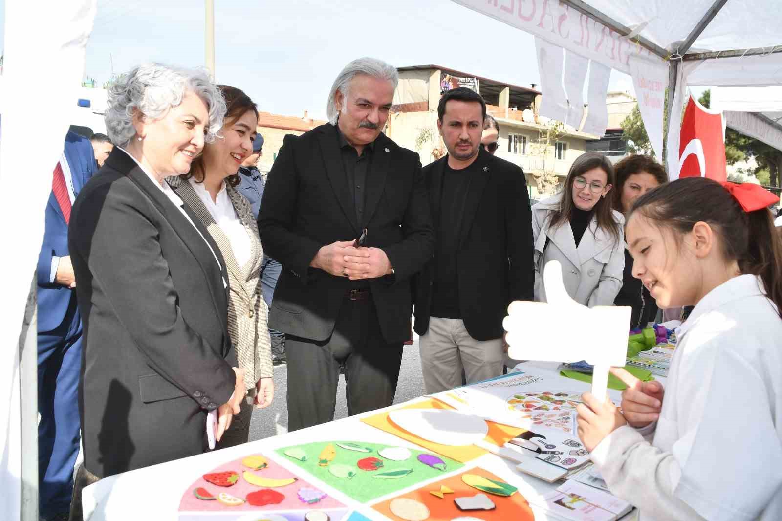 saglikli-cocuk-saglikli-gelecek-projesi-sokede-tanitildi-kVZpIb8G.jpg