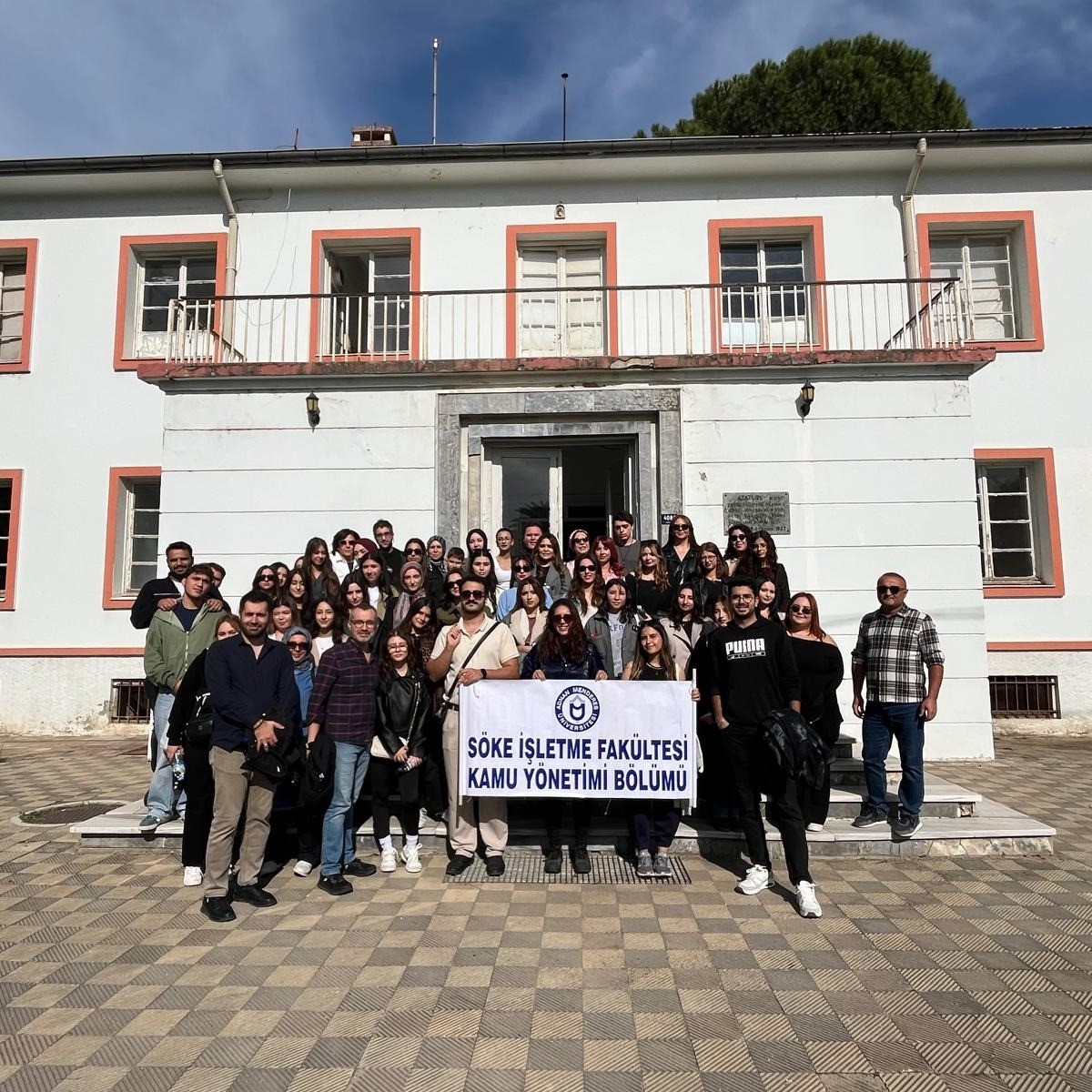 soke-isletme-fakultesi-ogrencilerinden-tarihe-yolculuk-6cZ7seb1.jpg