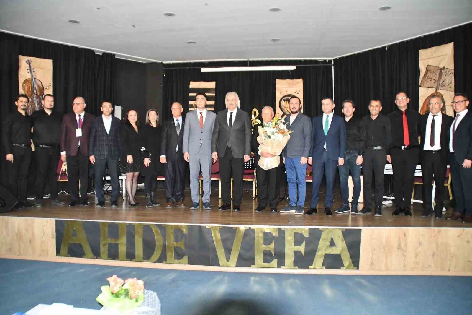 sokede-ogretmenlere-ahde-vefa-etkinligi-y5wlJlmv.jpg