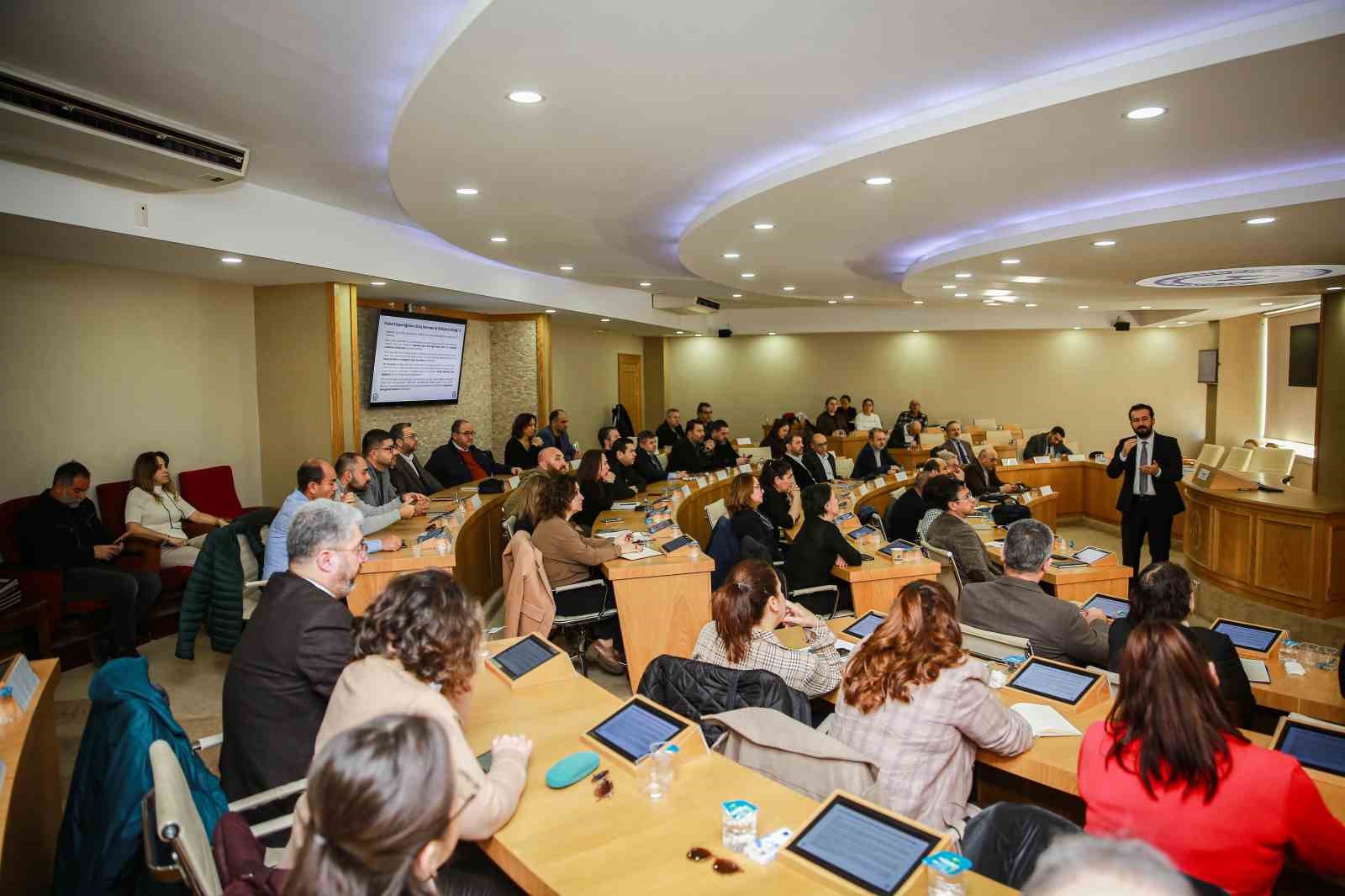adude-hizmet-ici-egitim-programlari-duzenlendi-kmcaruRl.jpg