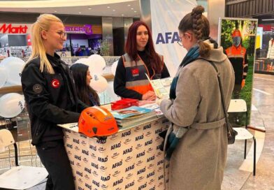 AFAD faaliyetlerini vatandaşlara açtıkları stant ile anlattı