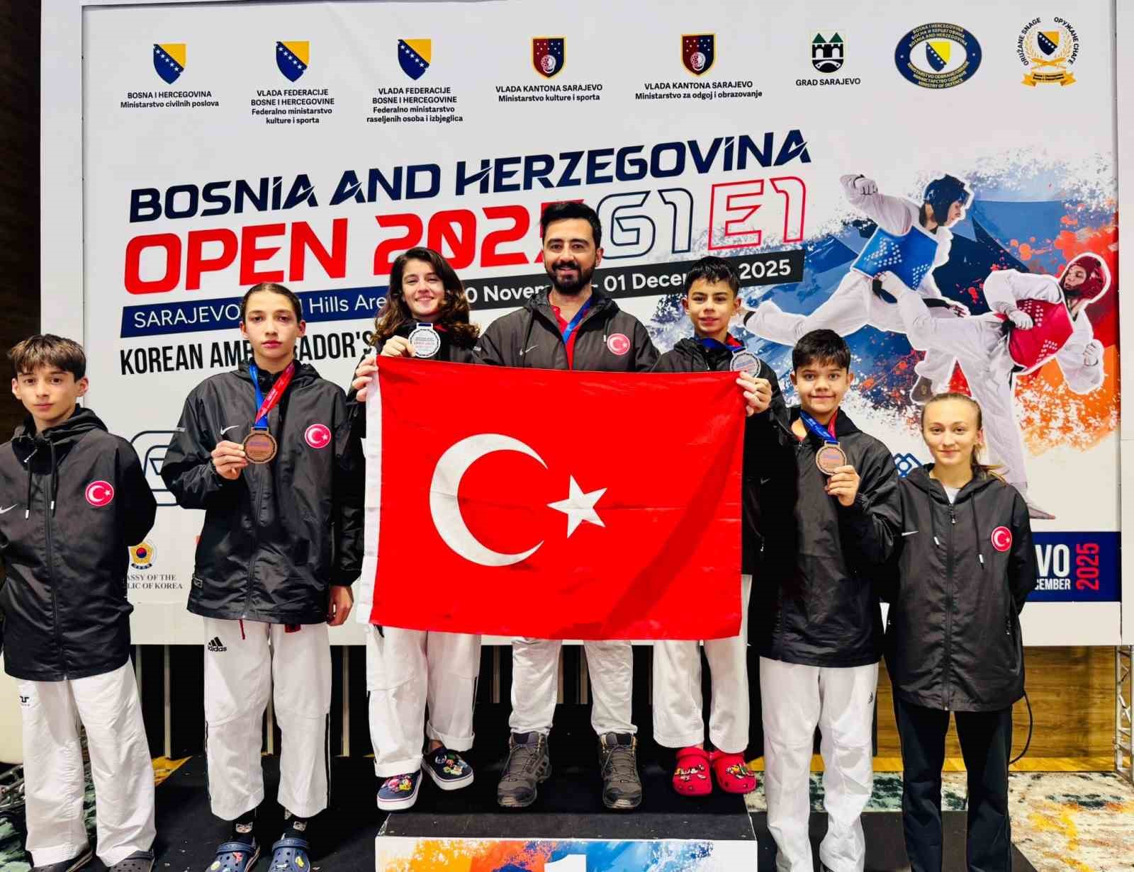 aliagali-taekwondocular-saraybosnadan-madalyalarla-dondu-KgjCZ8V6.jpg