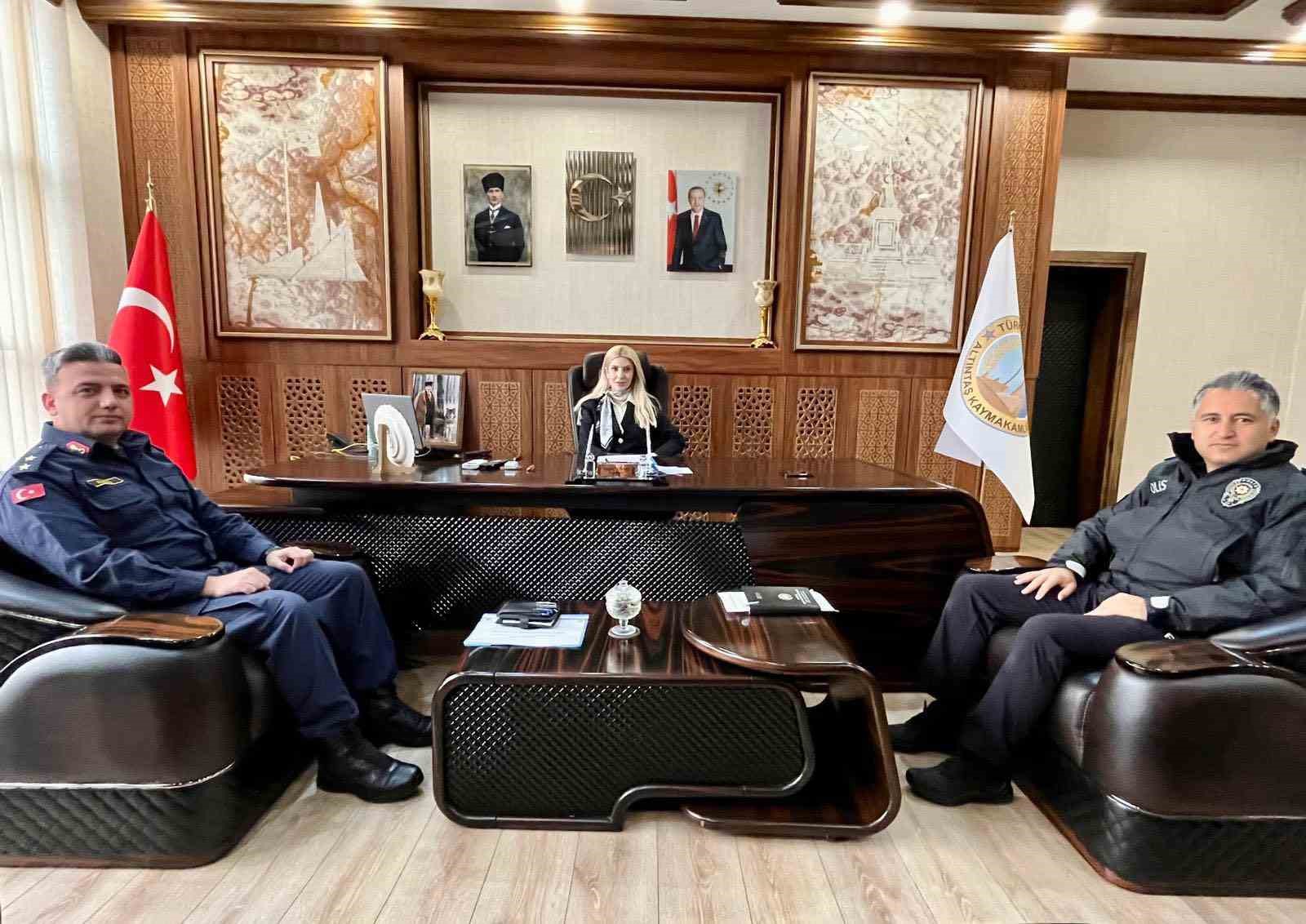 altintasta-asayis-toplantisi-hJmCnjCs.jpg