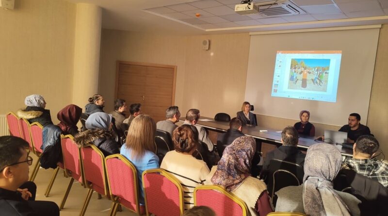 Altıntaş’ta “Yetim Kardeş” projesi tanıtıldı Altıntaş’ta “Yetim Kardeş” projesi tanıtıldı