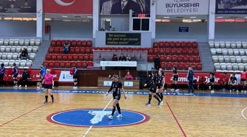 Armada Praxis Yalıkavakspor ikinci yarıya hazır