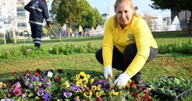 Aydın Büyükşehir Belediyesi Efeler’de çalışmalarını sürdürüyor