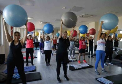 Aydın Büyükşehir Belediyesi, vatandaşları sporla buluşturuyor