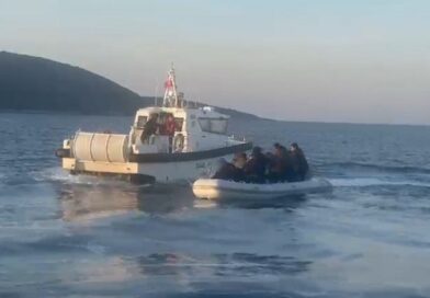 Aydın’da 12 düzensiz göçmen ve 1 göçmen kaçakçısı yakalandı