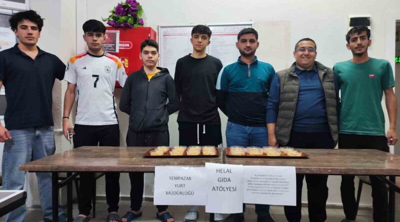 Aydın’da gençler helal beslenme konusunda bilgilendirildi