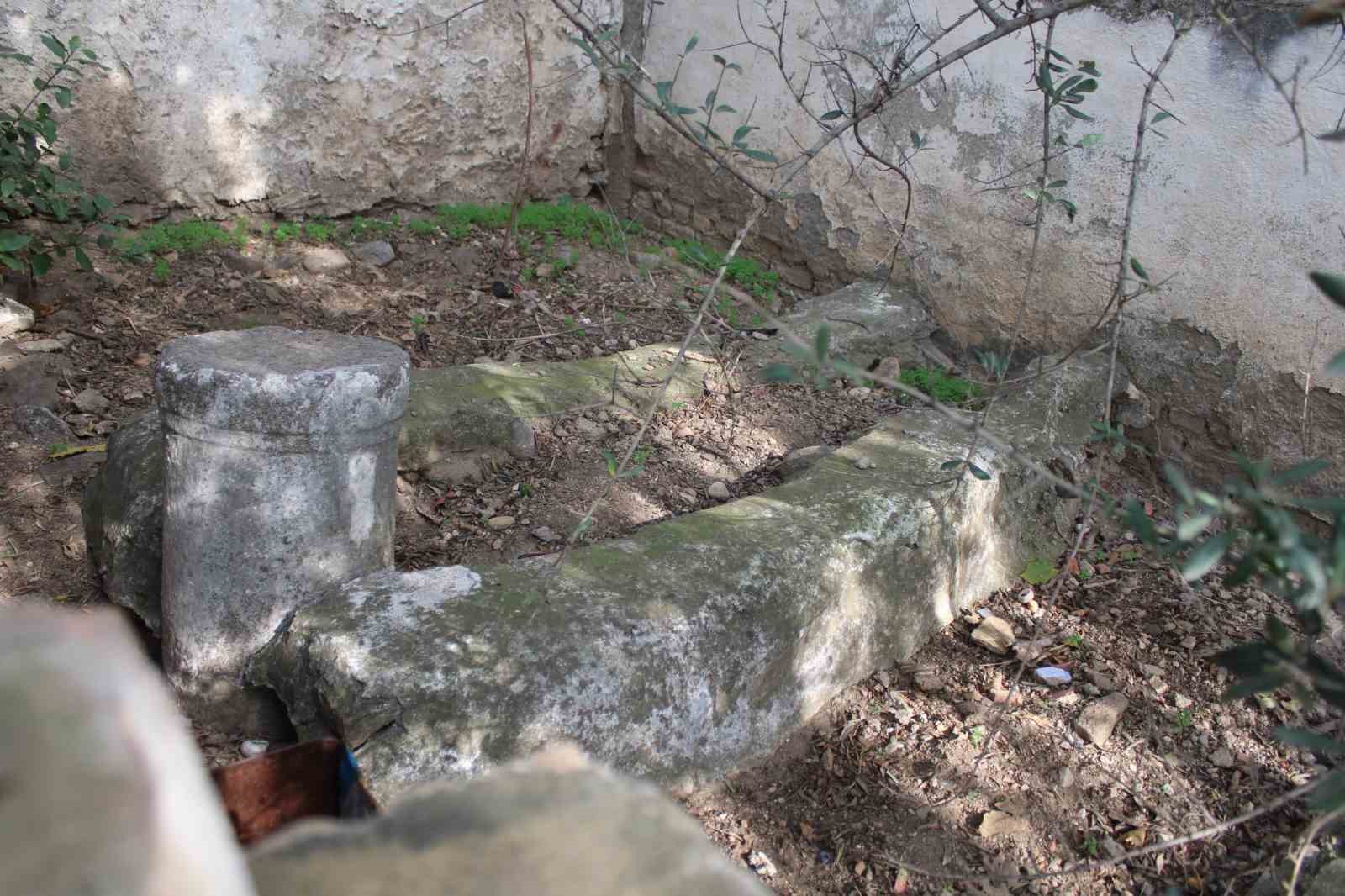 aydinin-beybabasinin-mezari-105-yil-sonra-aciga-cikti-pxcjkk4Y.jpg