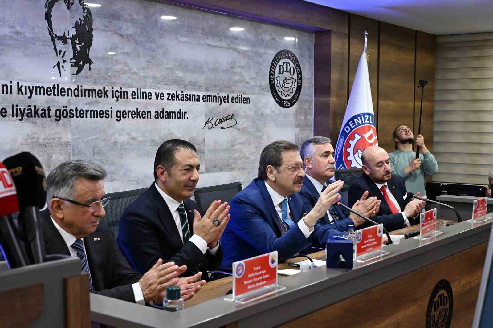 baskan-erdogan-tobb-baskanimizin-ziyareti-bizlere-buyuk-bir-moral-ve-guc-kaynagi-oldu-sduxEqSZ.jpg