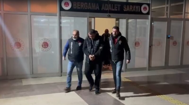 Bergama’da uyuşturucu operasyonu: 2 şüpheli tutuklandı Bergama’da uyuşturucu operasyonu: 2 şüpheli tutuklandı