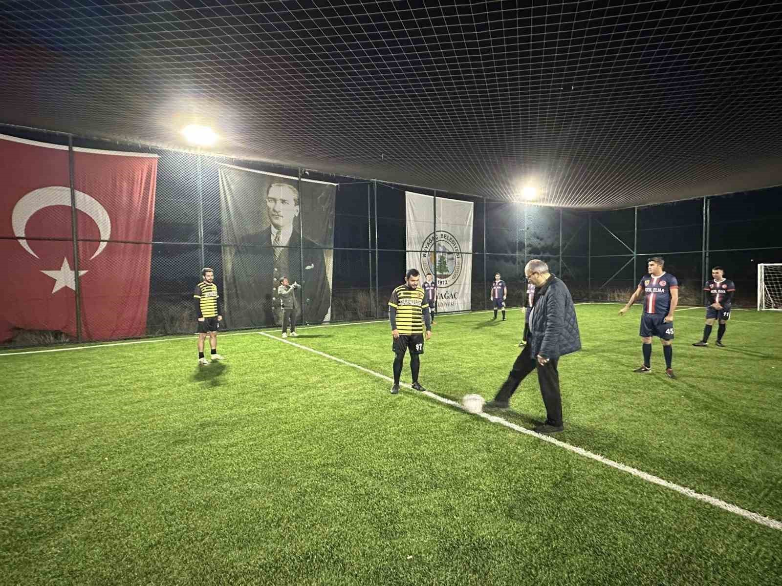 beyagac-belediyesi-2025-hali-saha-turnuvasi-buyuk-bir-heyecanla-basladi-3FMl2BCP.jpg