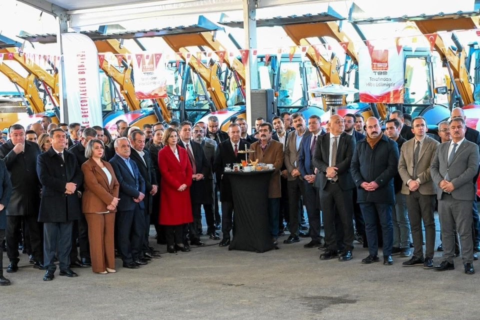 beyagac-belediyesi-arac-filosu-genislemeye-devam-ediyor-DOETROiV.jpg