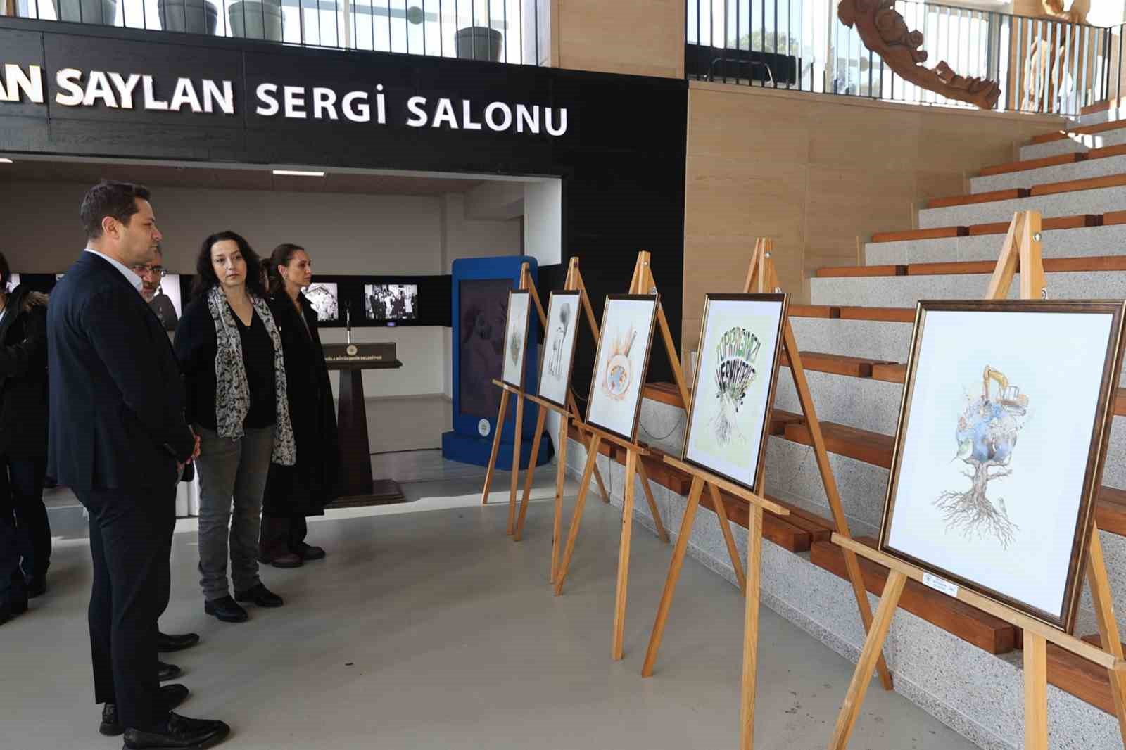 bir-baska-yolculuk-gerek-bize-grafik-tasarim-sergisi-kapilarini-acti-pIxCNs2e.jpg