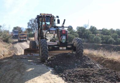 Bozdoğan Belediyesi yol çalışmalarına devam ediyor Bozdoğan Belediyesi yol çalışmalarına devam ediyor