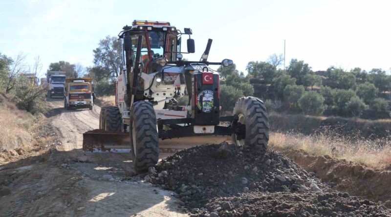Bozdoğan Belediyesi yol çalışmalarına devam ediyor Bozdoğan Belediyesi yol çalışmalarına devam ediyor