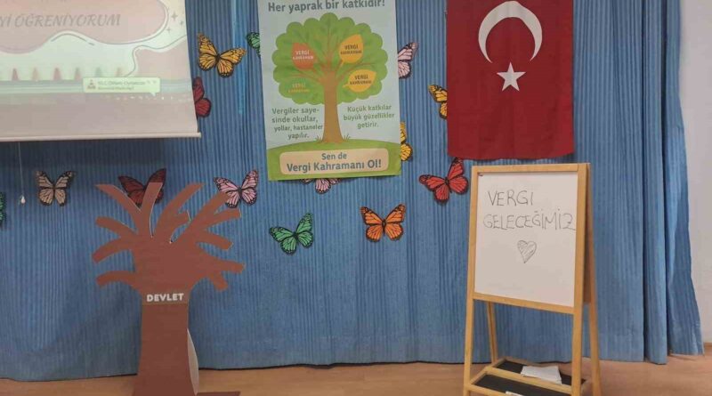 Buldanlı öğrencilere vergi bilinci eğitimi verildi