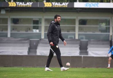 Burhan Eşer: “Zor bir mücadele olacak ancak biz de iyi oyunculara sahibiz” Burhan Eşer: “Zor bir mücadele olacak ancak biz de iyi oyunculara sahibiz”