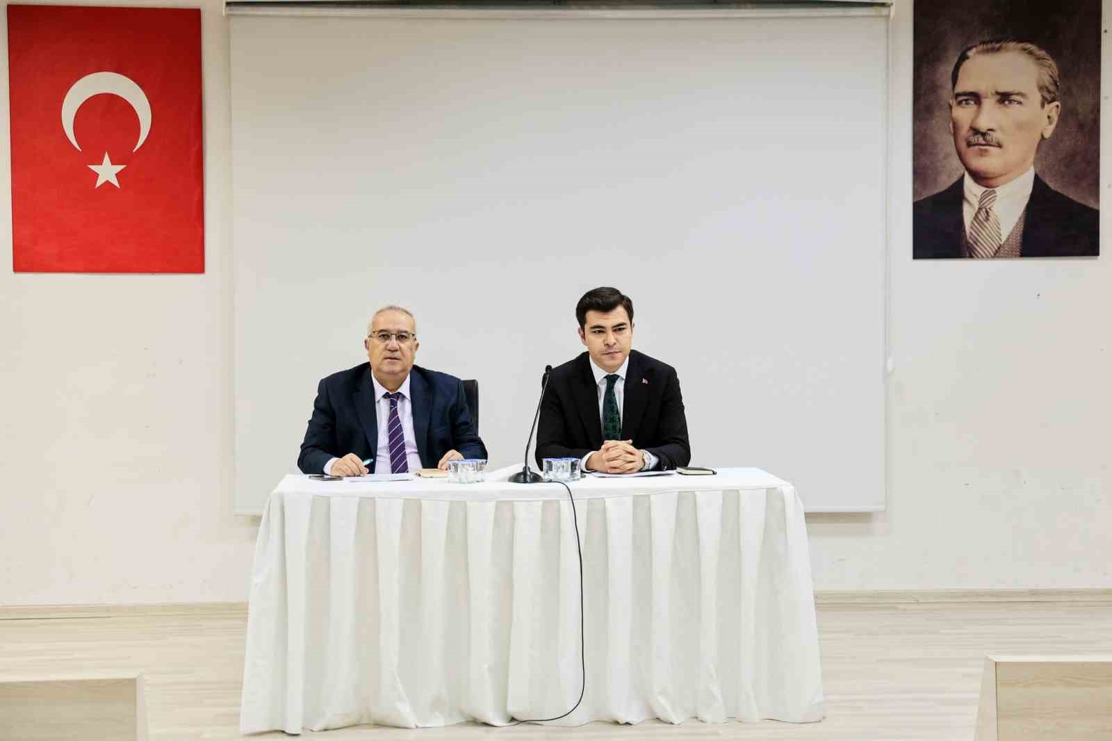camelide-afet-ile-mucadele-bilgilendirme-toplantisi-duzenlendi-FEQjjxq8.jpg