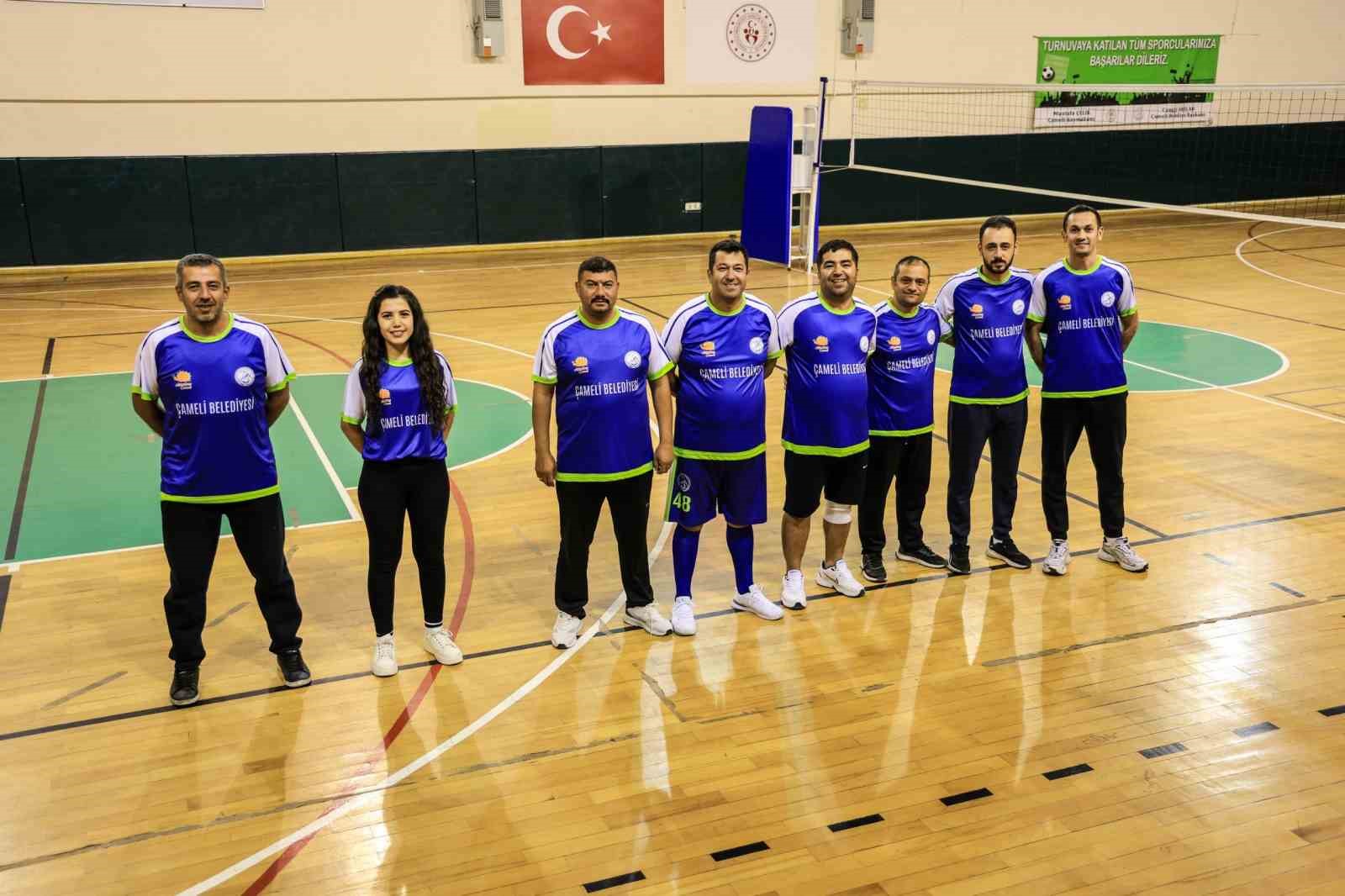 camelide-kurumlar-mahalleler-arasi-voleybol-turnuvasi-basladi-XkbZinU1.jpg