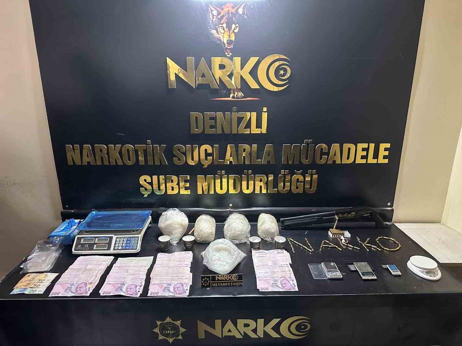 denizlide-22-uyusturucu-taciri-cezaevine-gonderildi-JYK35MsM.jpg
