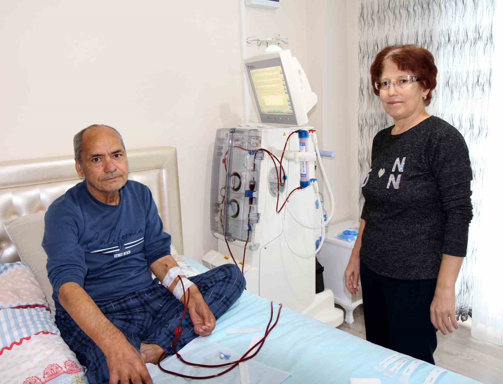 denizlide-36-hastaya-evde-hemodiyaliz-tedavi-uygulaniyor-5NEiGJwg.jpg