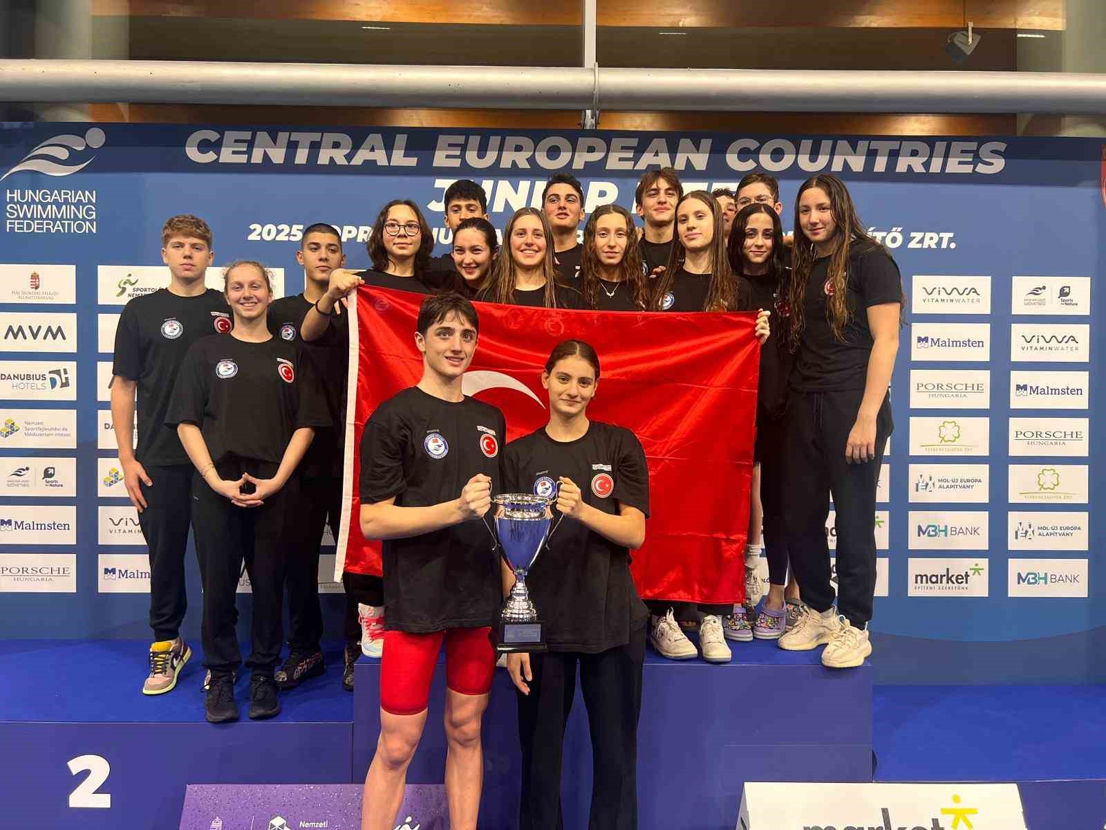 denizlili-sporcudan-milli-takima-buyuk-katki-XSGzHuQv.jpg