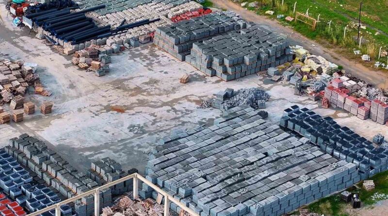 Didim Belediyesi, parke taşlarını kendisi üretiyor Didim Belediyesi, parke taşlarını kendisi üretiyor