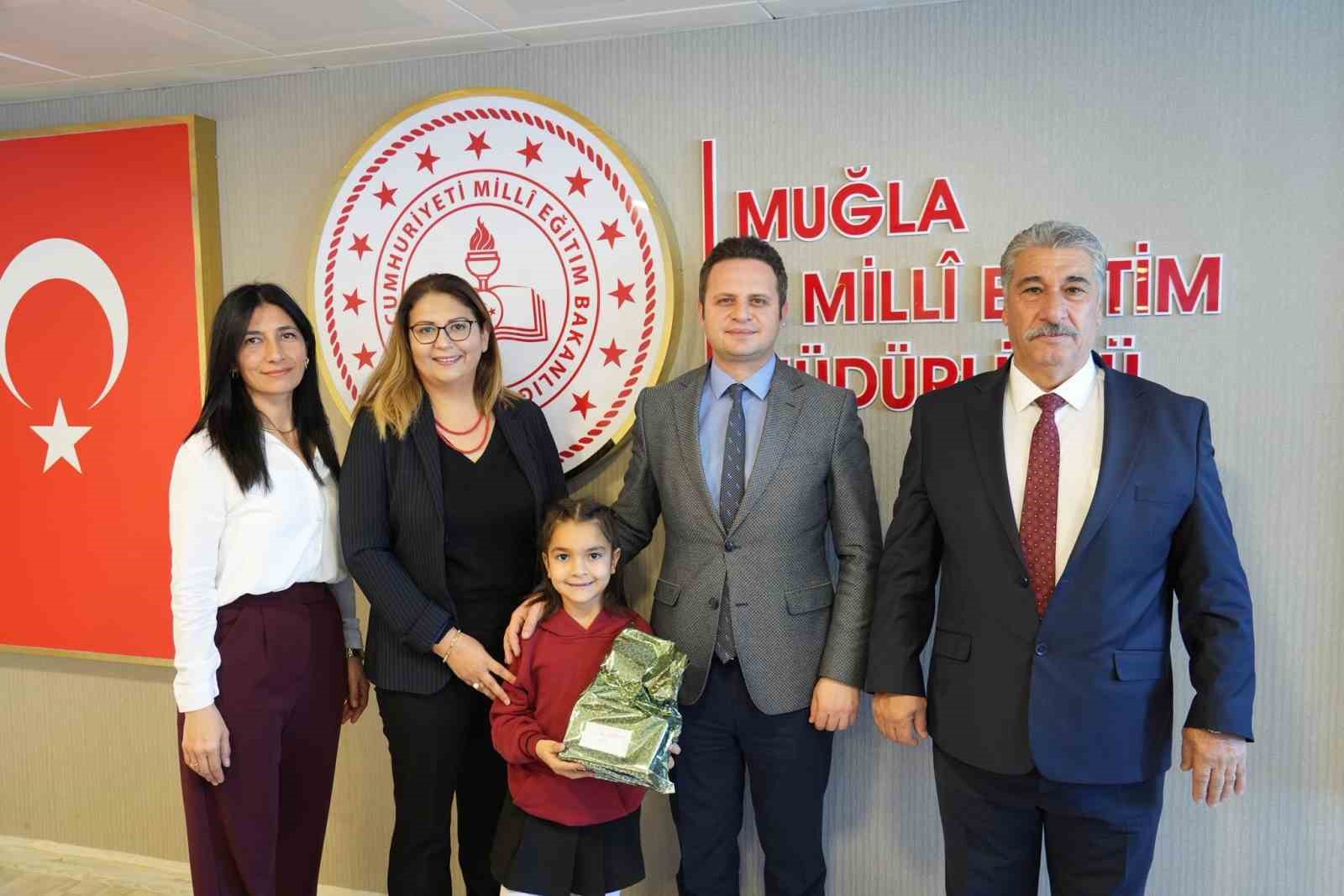 dilimizin-zenginlikleri-projesi-odul-toreni-coskuyla-gerceklestirildi-Jkjv8xcL.jpg