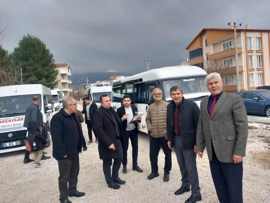 dinarda-ogrenci-servis-araclarina-yonelik-denetim-URSHL5aq.jpg