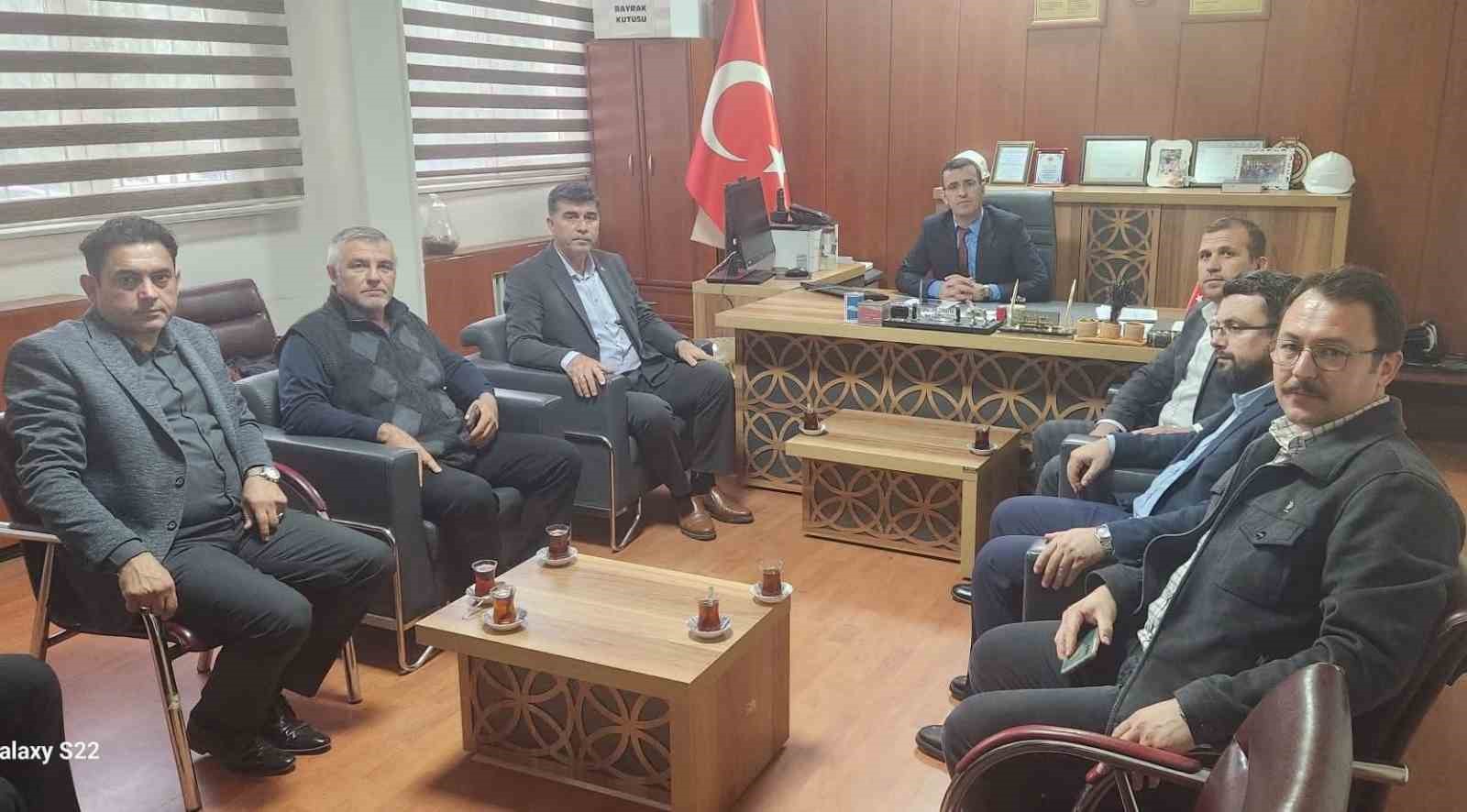 egitim-bir-senden-yildiraka-ziyaret-WPcnPkvn.jpg