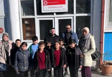 Emirdağ’da öğrencilerden cami ziyareti