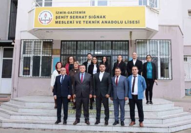 Firmaların atıl durumdaki gelişmiş bilgisayarları okullara bağışlanıyor Firmaların atıl durumdaki gelişmiş bilgisayarları okullara bağışlanıyor