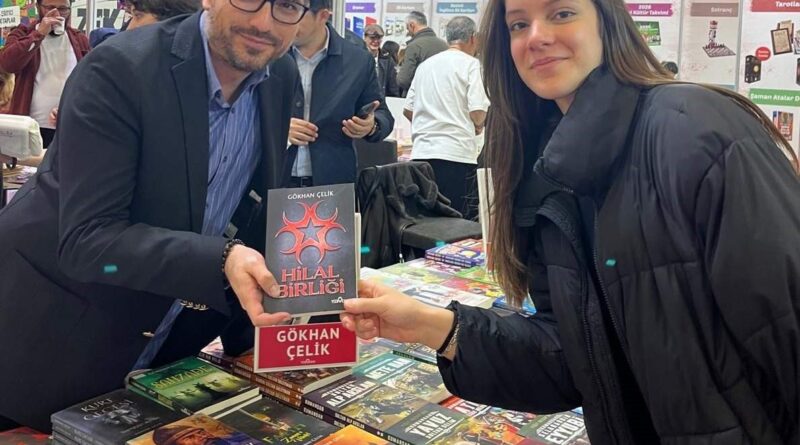 Gazeteci Yazar Gökhan Çelik’ten yeni roman: ’Hilal Birliği’ Gazeteci Yazar Gökhan Çelik’ten yeni roman: ’Hilal Birliği’