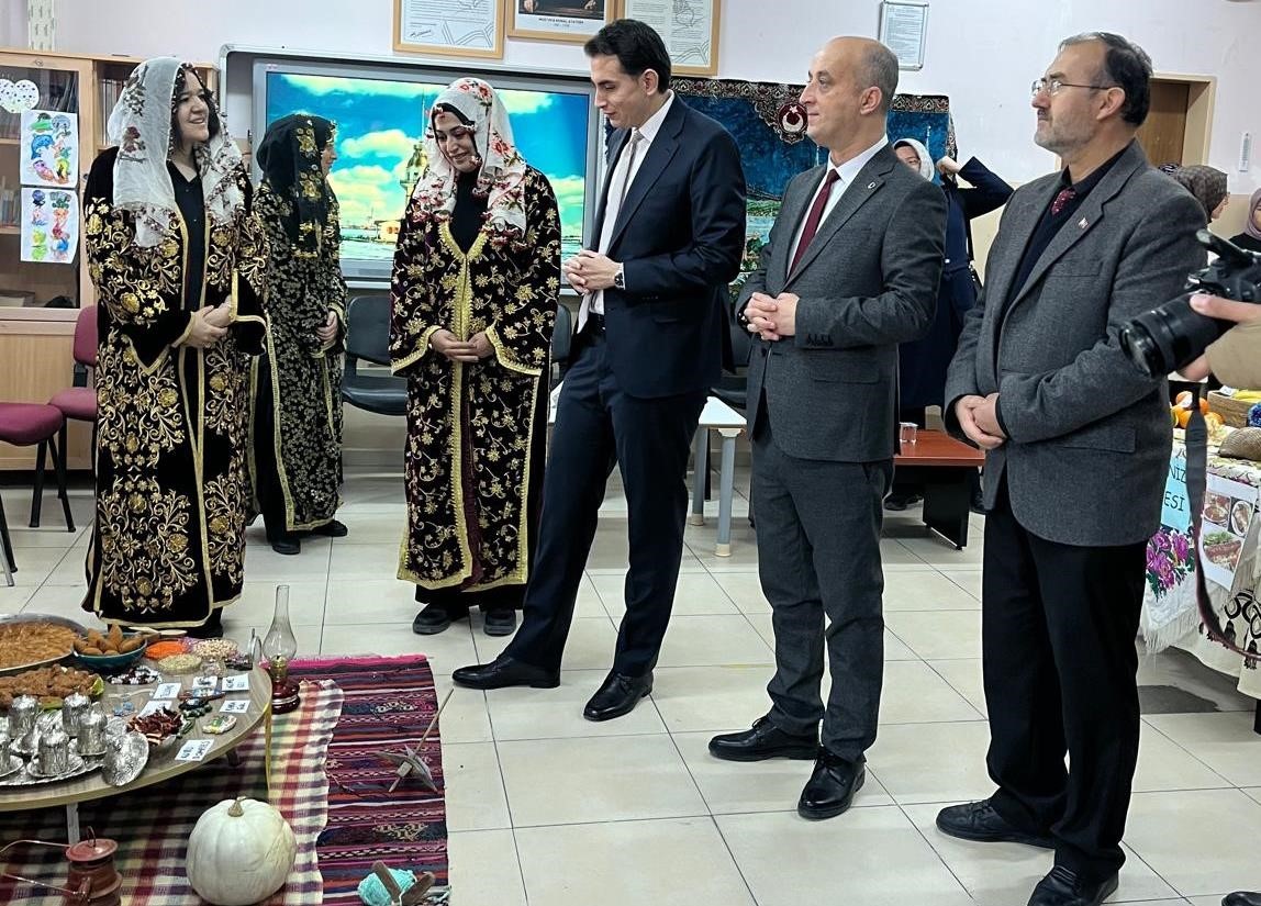 hisarcikta-yerli-mali-haftasi-etkinligi-duzenlendi-enW2LkKx.jpg