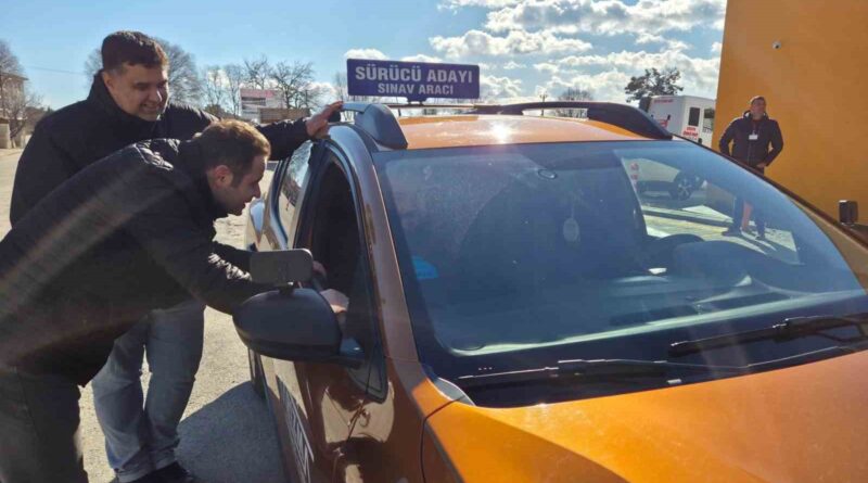 İl Milli Eğitim Müdürü Çay’dan MTSK sınav alanında denetim