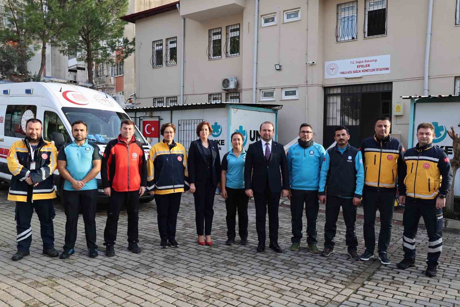 il-saglik-muduru-senkul-umke-ekibiyle-bir-araya-geldi-8GcWvjUL.jpg