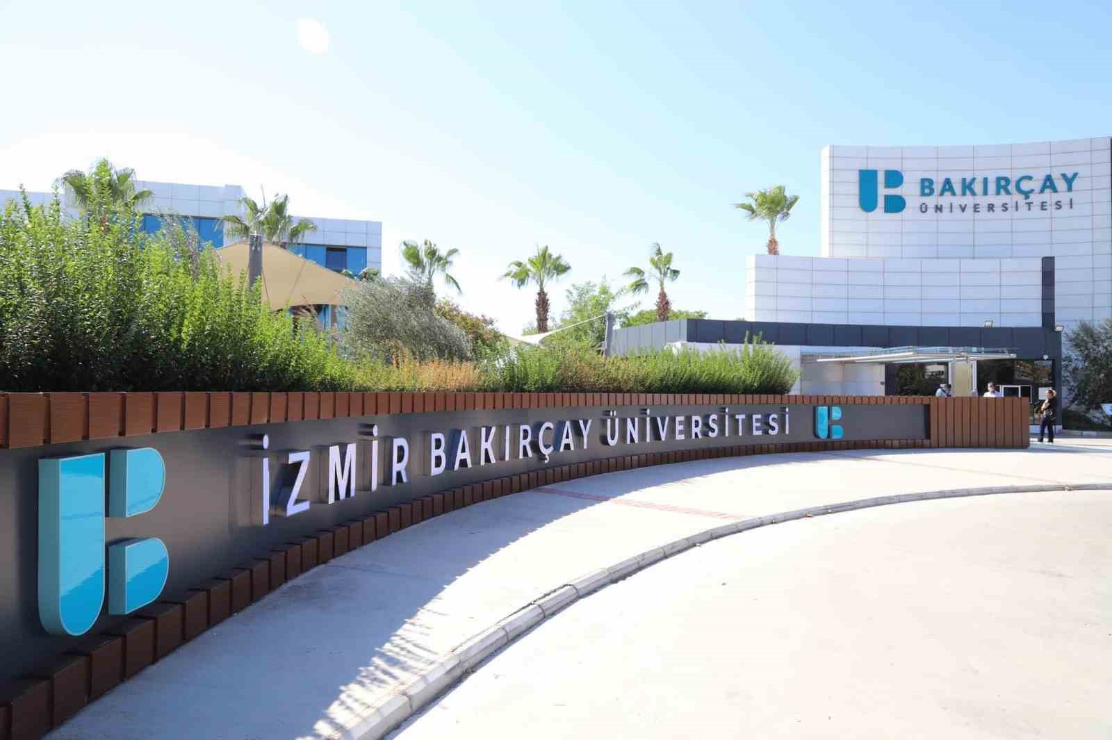 izmir-bakircay-universitesi-cerndeki-dev-bilim-projesi-fccye-katildi-ibqs1gss.jpg
