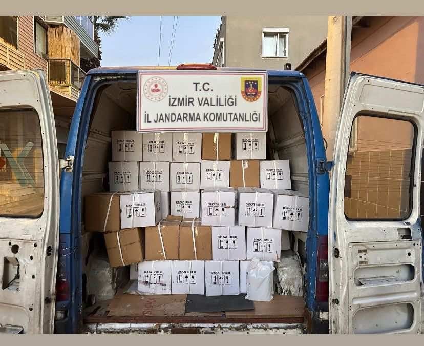 izmirde-yeni-yil-oncesi-kacak-alkol-operasyonu-jT4Rcri6.jpg