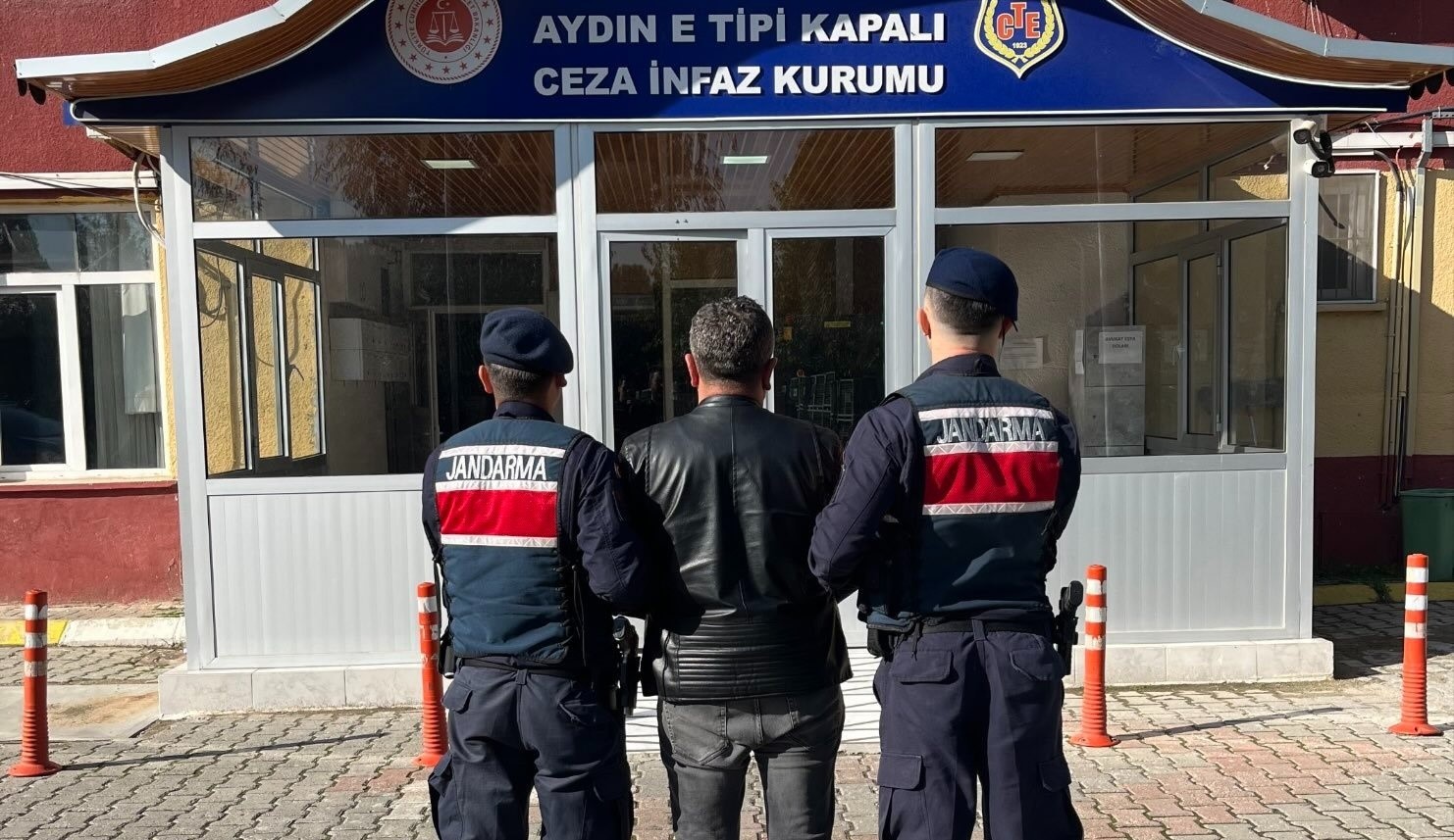 kasten-oldurme-sucundan-aranan-sahis-yakalandi-3tV62hM9.jpg
