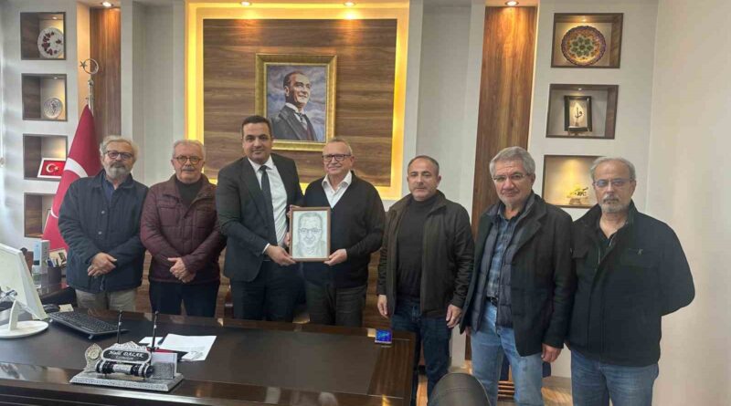 Kaymakam Dalak’ı duygulandıran kara kalem portre