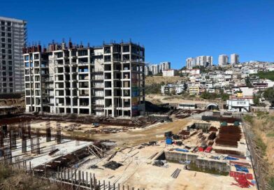 Kooperatif mağdurları: “Anası ağlayan bir ’model’ değildir, umudunu ve geleceğini bu projelere bağlayan binlerce kooperatif üyesidir” Kooperatif mağdurları: “Anası ağlayan bir ’model’ değildir, umudunu ve geleceğini bu projelere bağlayan binlerce kooperatif üyesidir”