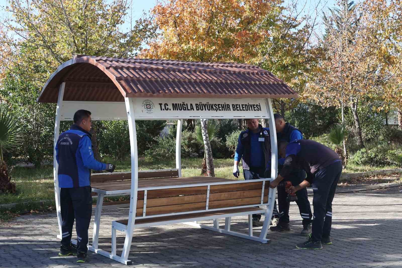 koycegizde-ortak-yasam-alanlarina-kent-mobilyasi-yerlestirildi-TeHhOPCx.jpg