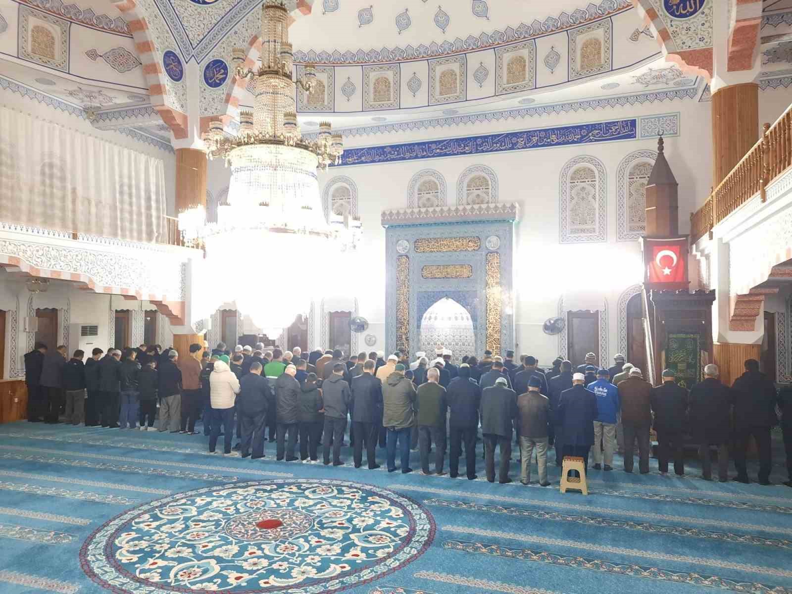 koycegizde-yilin-son-sabah-namazi-bulusmasi-gerceklesti-3dueMnXb.jpg