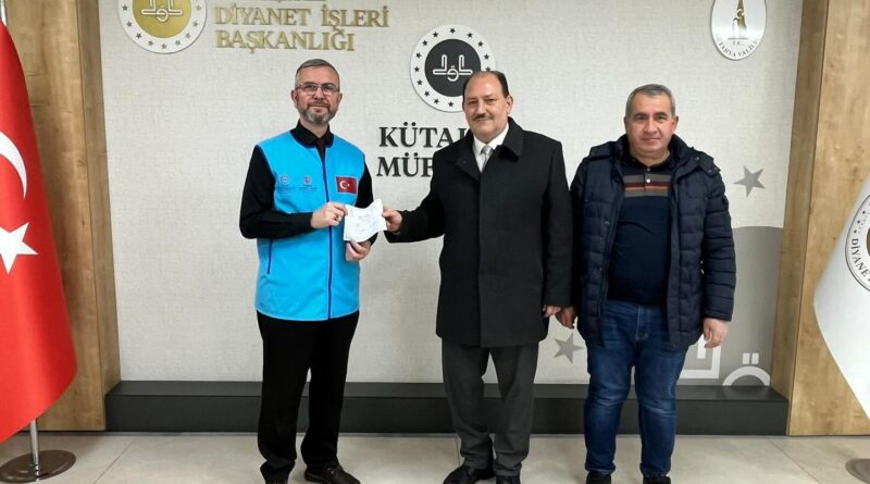 Kütahya Akşemsettin Kız Anadolu İmam Hatip Lisesinden Filistin’e 236 bin TL destek Kütahya Akşemsettin Kız Anadolu İmam Hatip Lisesinden Filistin’e 236 bin TL destek