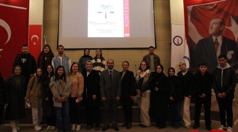 Kütahya’da “İnsan Hakları” konulu konferans Kütahya’da “İnsan Hakları” konulu konferans