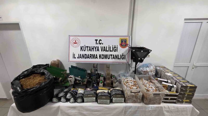 Kütahya’da jandarmadan kaçak tütün ve sigara operasyonu Kütahya’da jandarmadan kaçak tütün ve sigara operasyonu